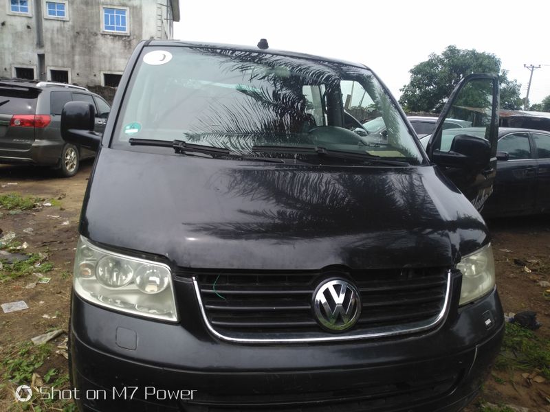 Thumbnail 2 of 2015 Volkswagen Multivan hummer bus